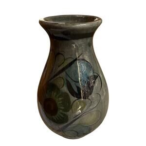 SKU3158 Vintage Tonala Mexican Folk Art Pottery Vase (Gray, Black & Green Floral